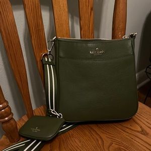 Kate Spade Rosie swing pack cross body